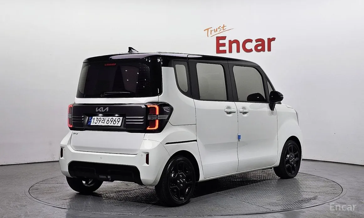 Фото 2 - Kia Ray