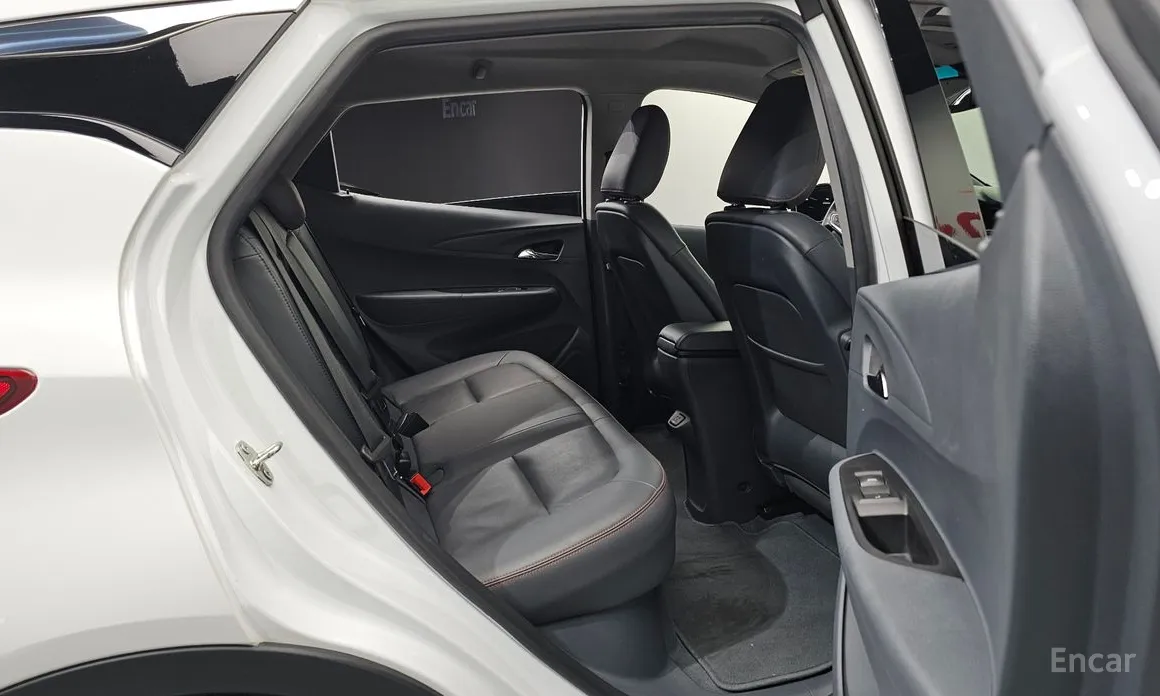 Фото 13 - Chevrolet Bolt EV