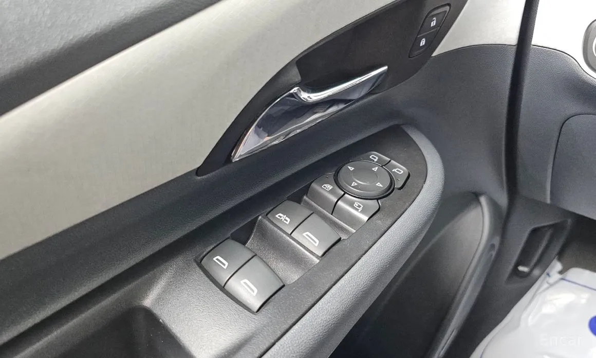 Фото 14 - Chevrolet Bolt EV