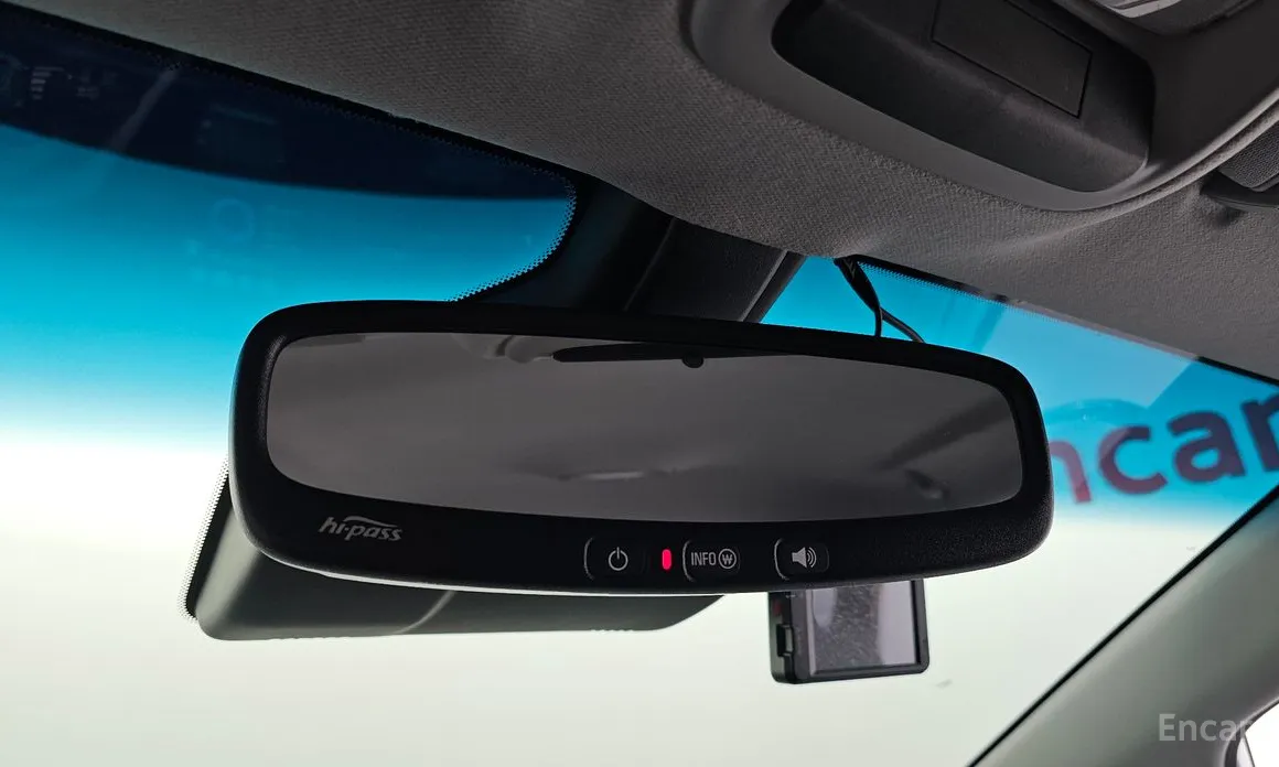 Фото 19 - Chevrolet Bolt EV