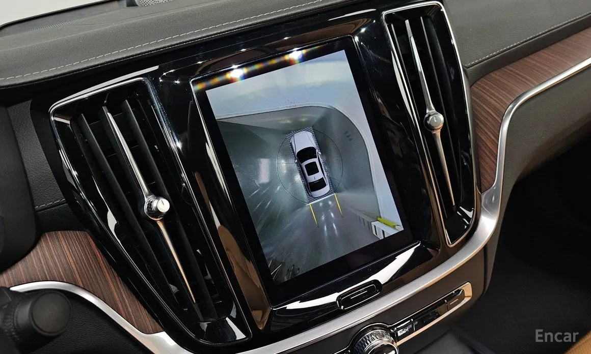 Фото 15 - Volvo S60