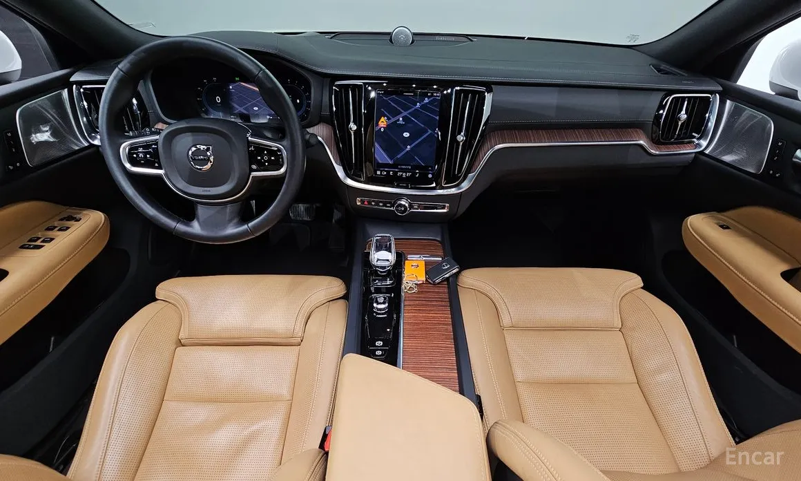 Фото 7 - Volvo S60