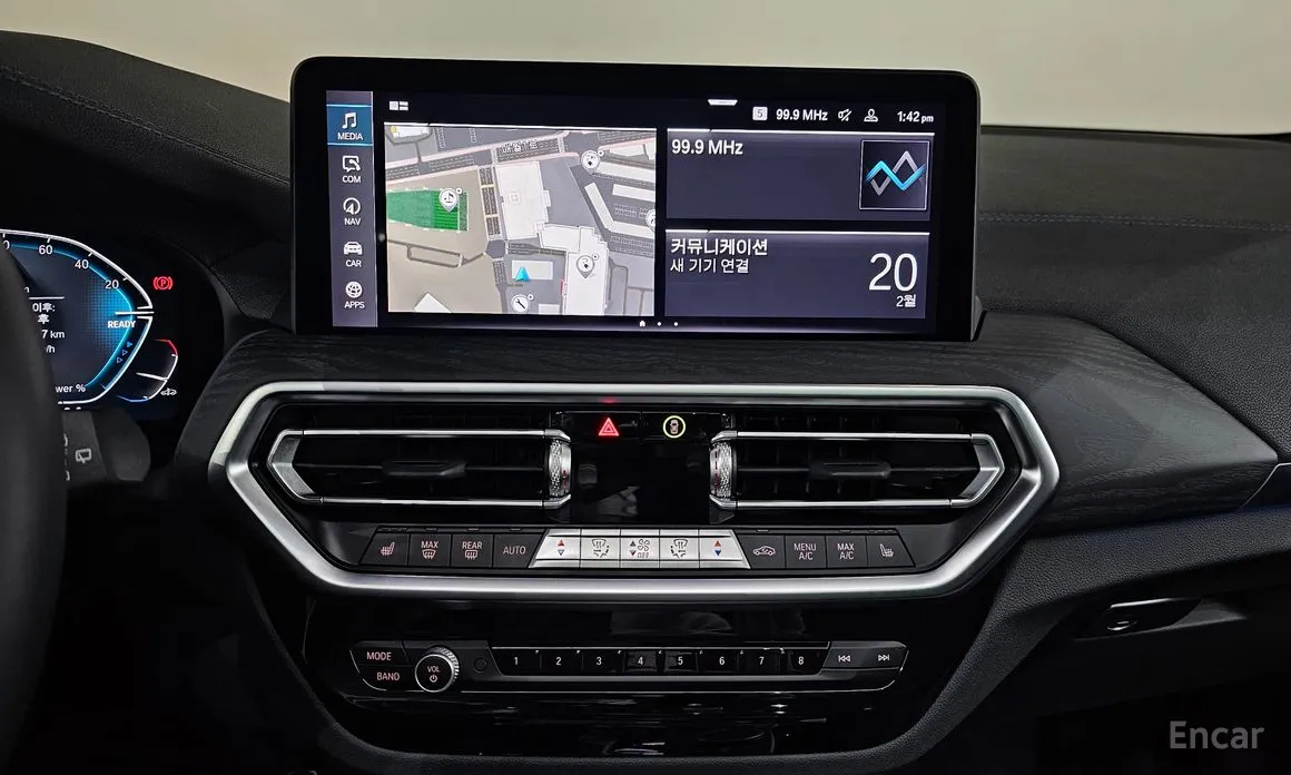 Фото 14 - BMW iX3