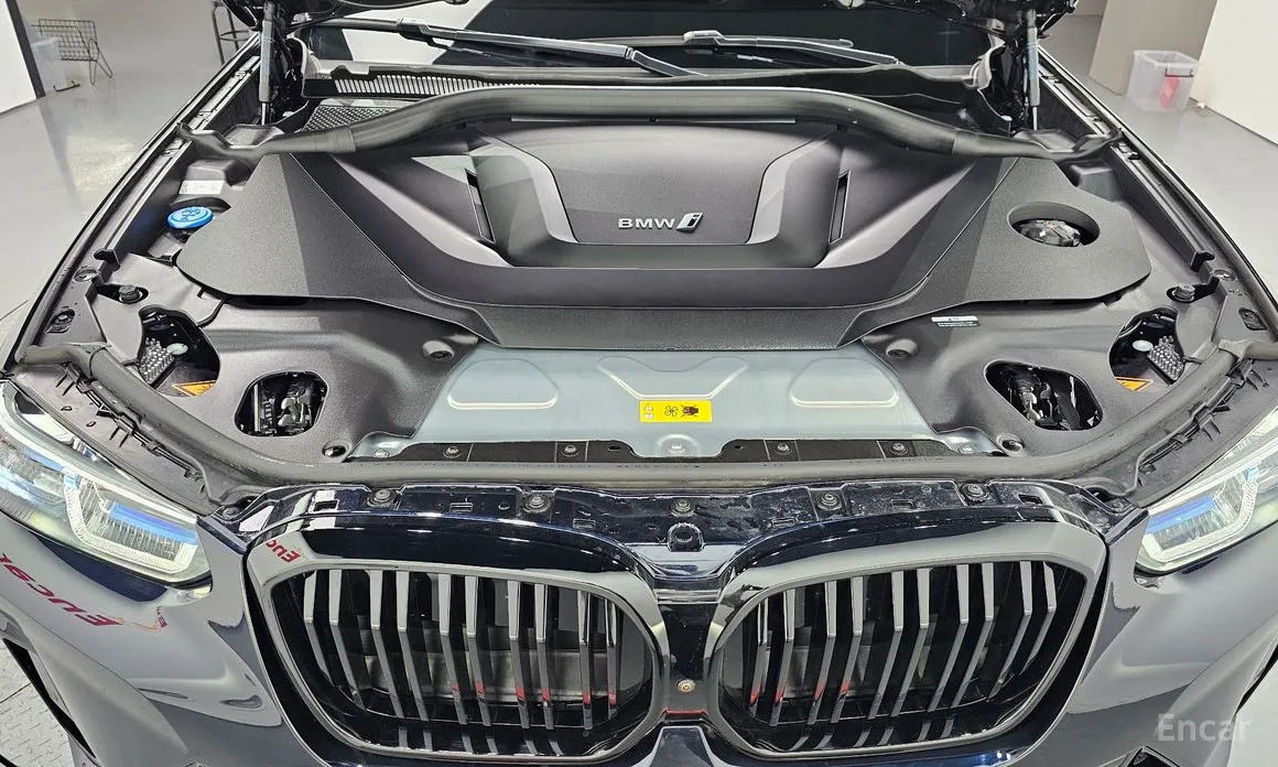Фото 6 - BMW iX3