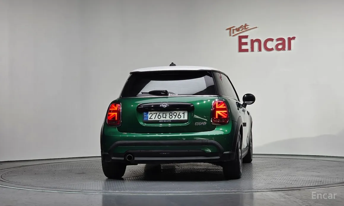 Фото 4 - Mini Cooper