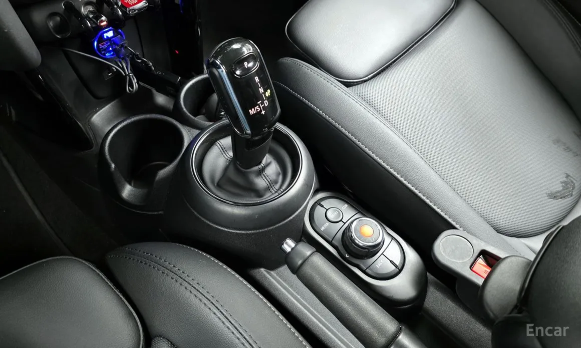 Фото 9 - Mini Cooper