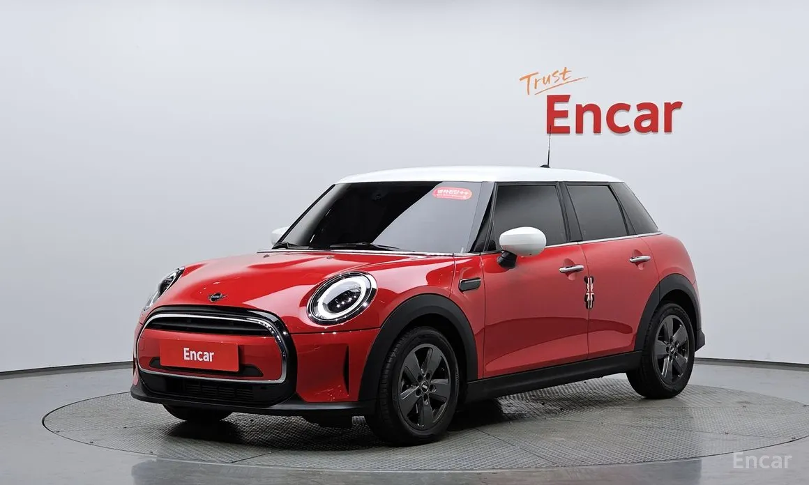 Фото 11 - Mini Cooper