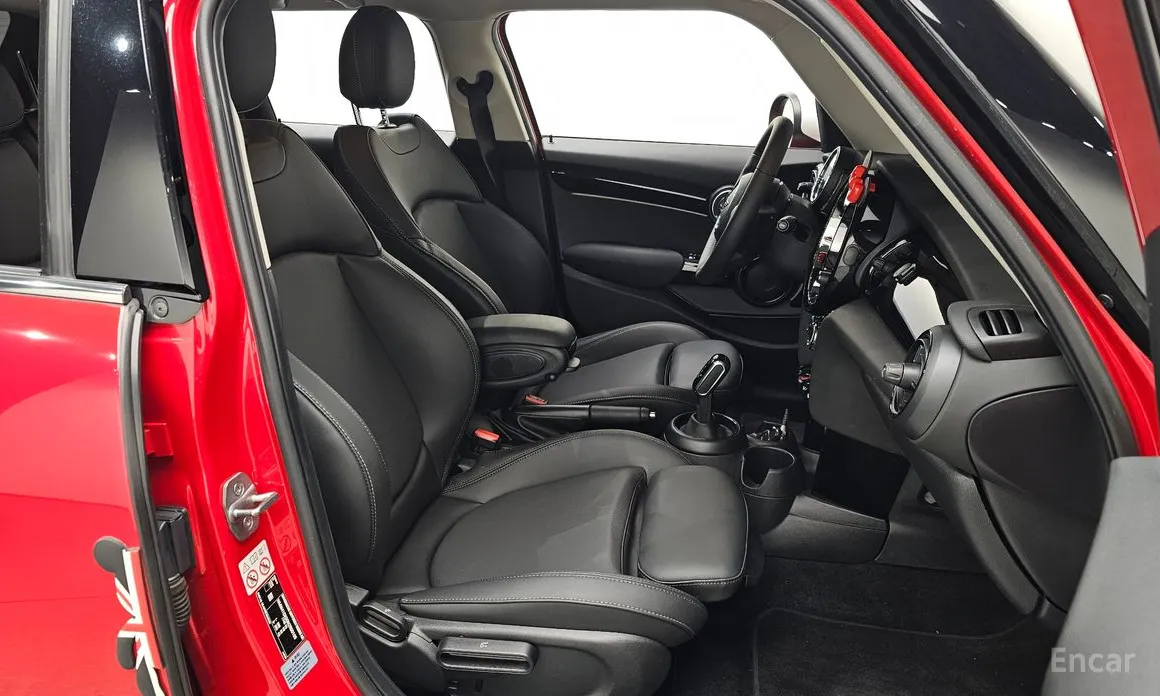 Фото 12 - Mini Cooper