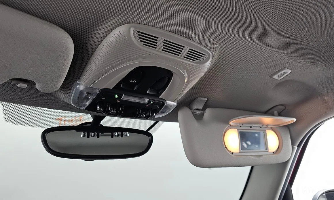 Фото 17 - Mini Cooper