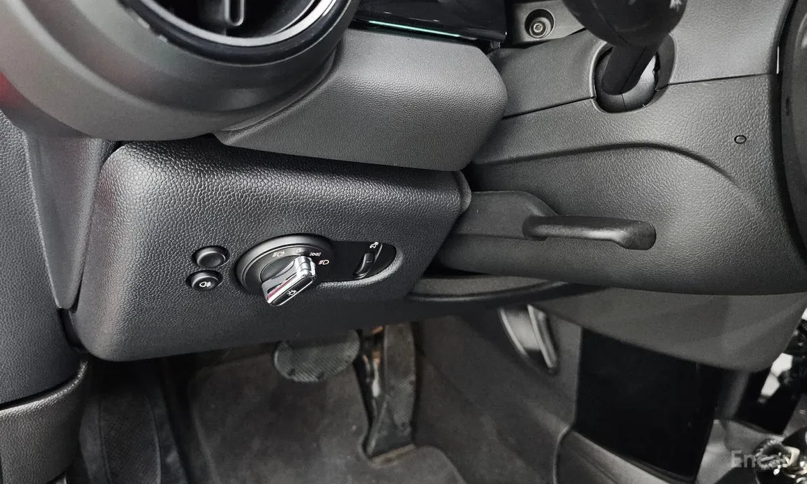 Фото 18 - Mini Cooper