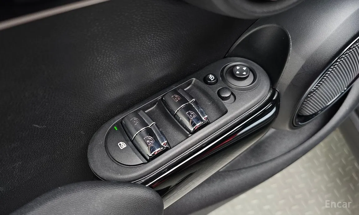 Фото 20 - Mini Cooper