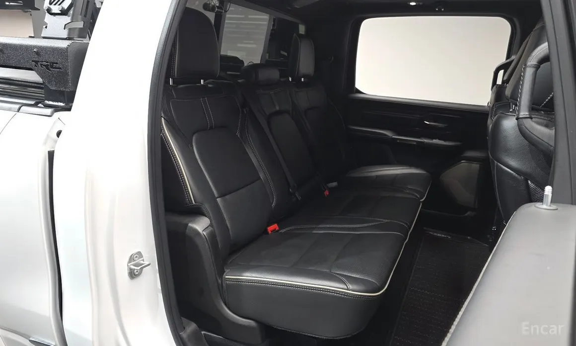 Фото 12 - Dodge Ram Pickup