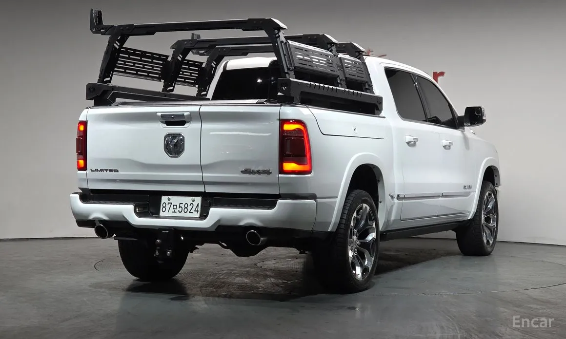 Фото 2 - Dodge Ram Pickup