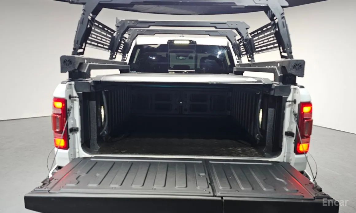 Фото 20 - Dodge Ram Pickup