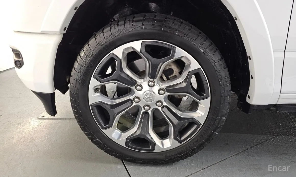 Фото 5 - Dodge Ram Pickup