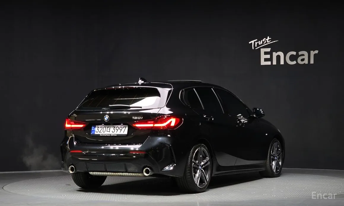 Фото 2 - BMW 1 Series