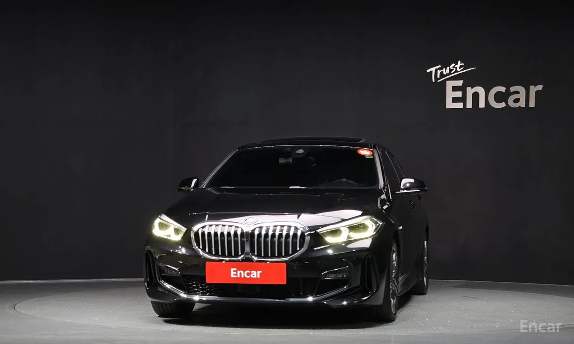 Фото 3 - BMW 1 Series