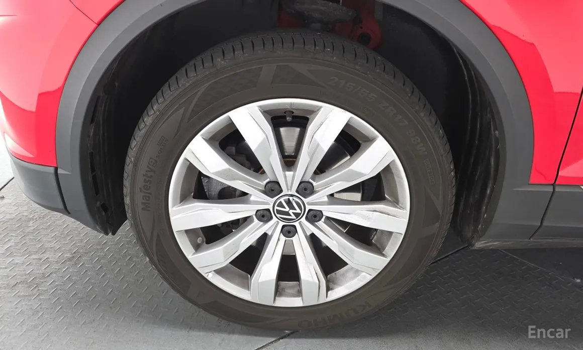 Фото 5 - Volkswagen T-Roc