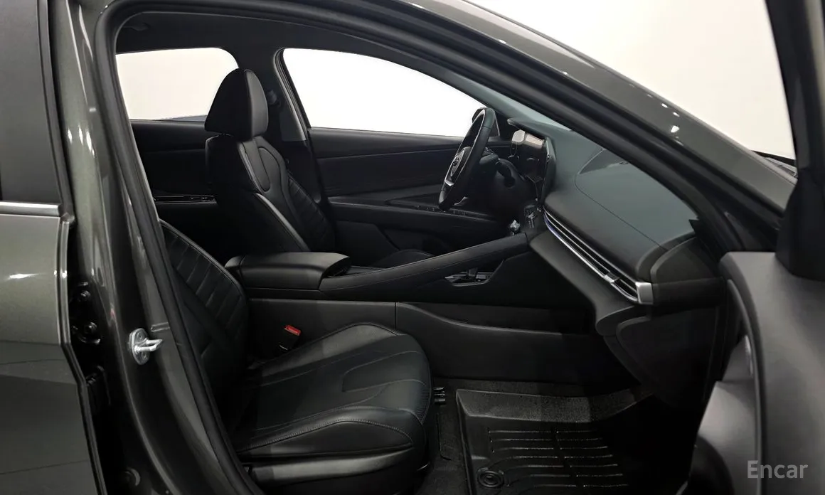 Фото 10 - Hyundai Avante