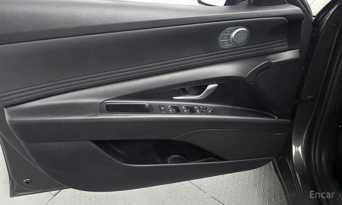 Фото 17 - Hyundai Avante