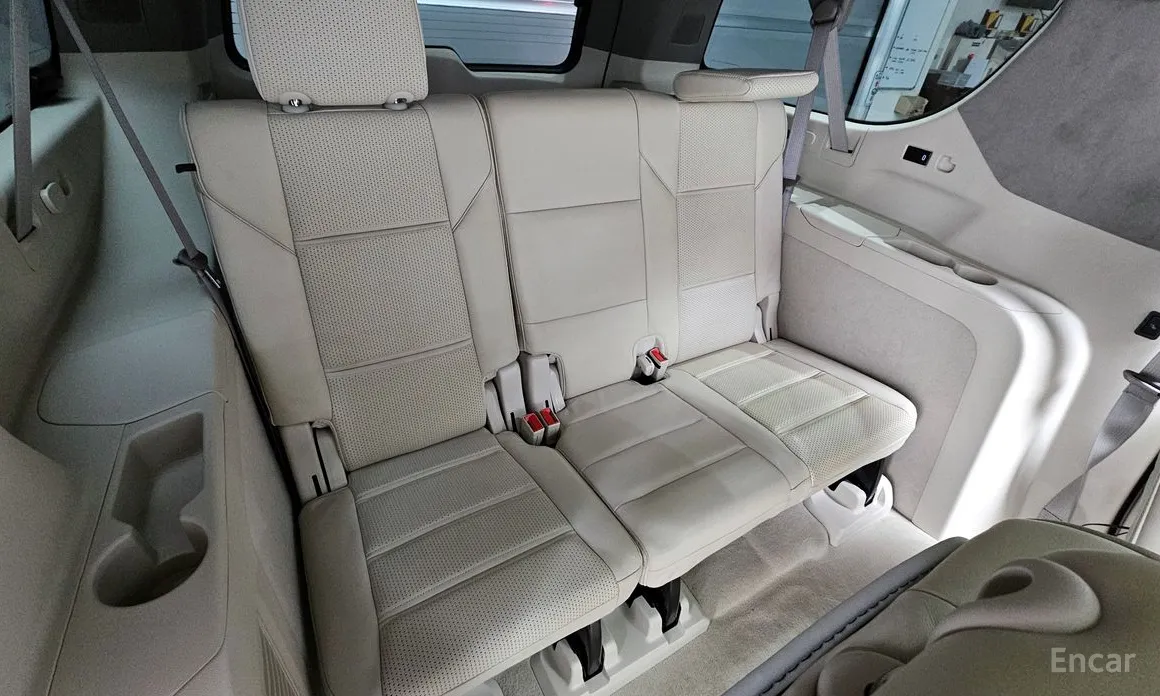 Фото 12 - Cadillac Escalade