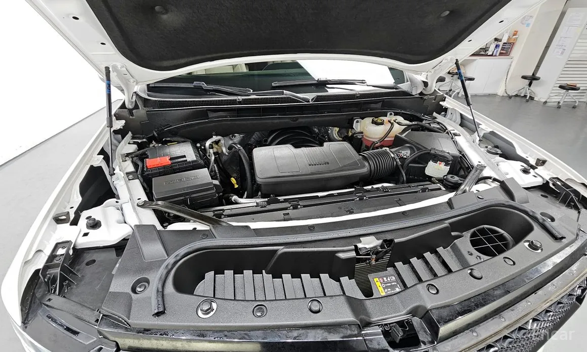 Фото 6 - Cadillac Escalade