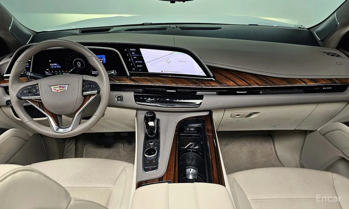 Фото 7 - Cadillac Escalade