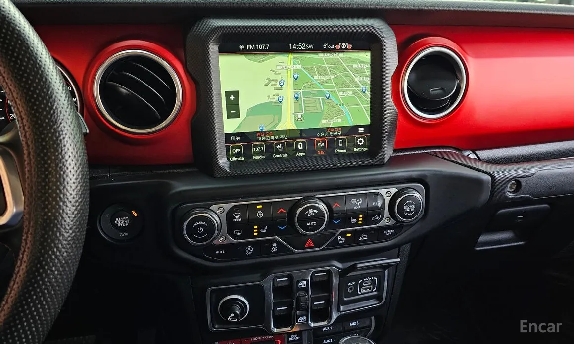 Фото 14 - Jeep Gladiator