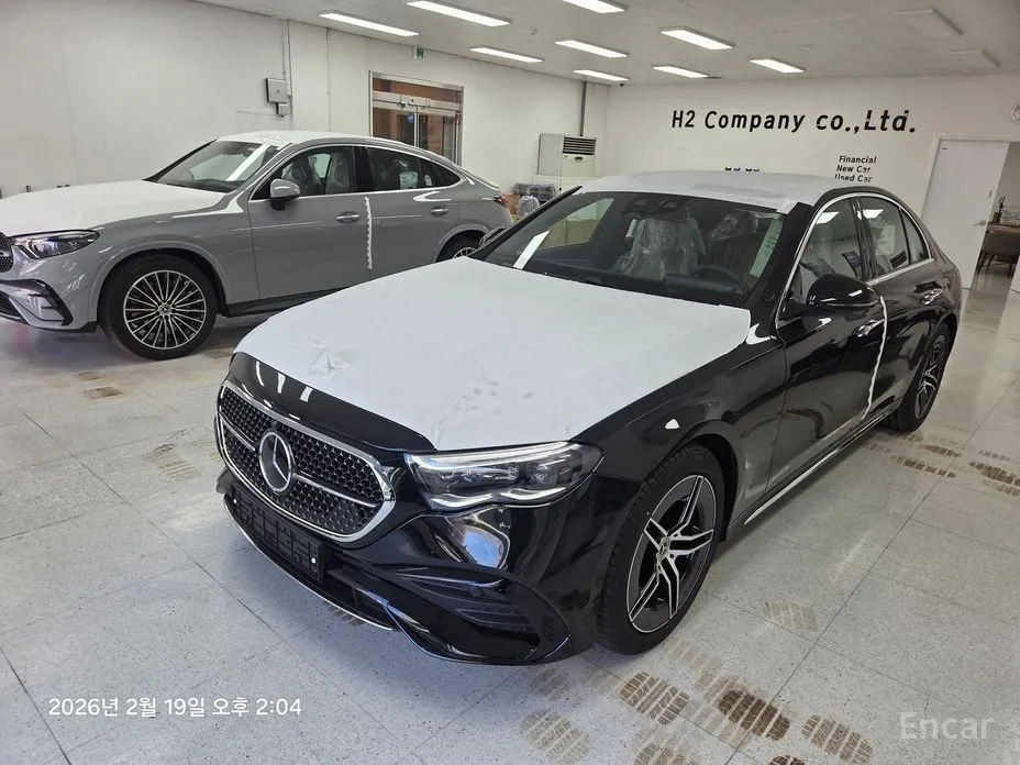 Фото 1 - Mercedes-Benz E-Class