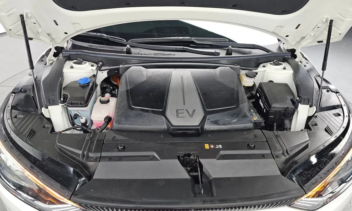 Photo 6 - Kia EV6