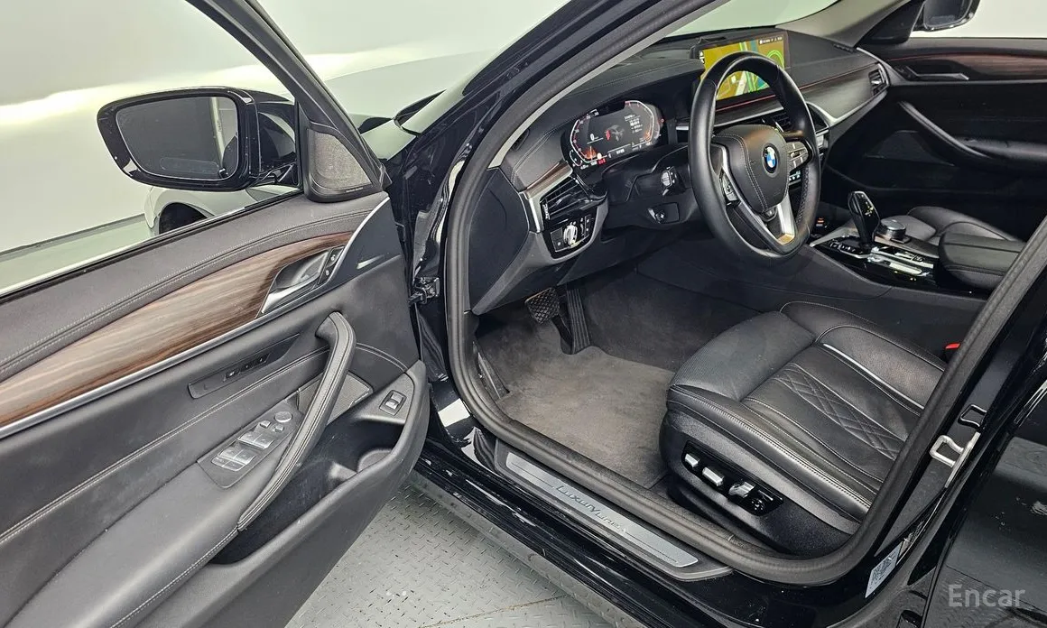 Фото 11 - BMW 5 Series