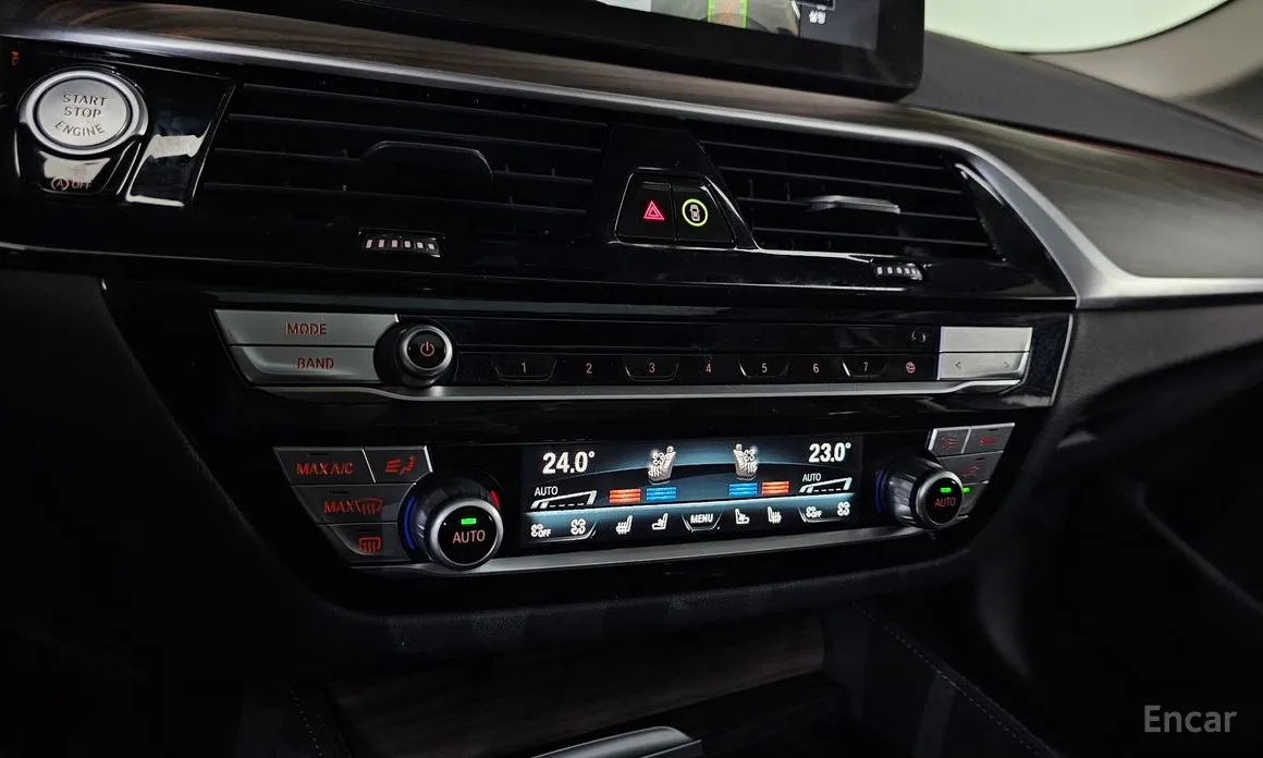 Фото 18 - BMW 5 Series