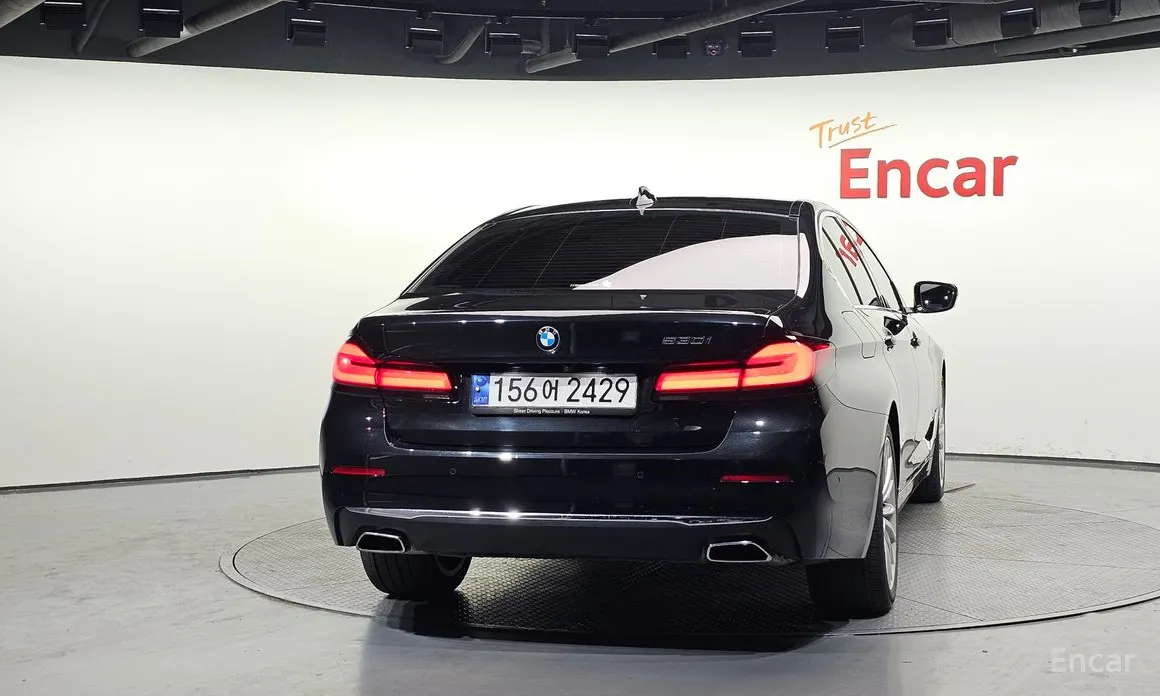 Фото 4 - BMW 5 Series