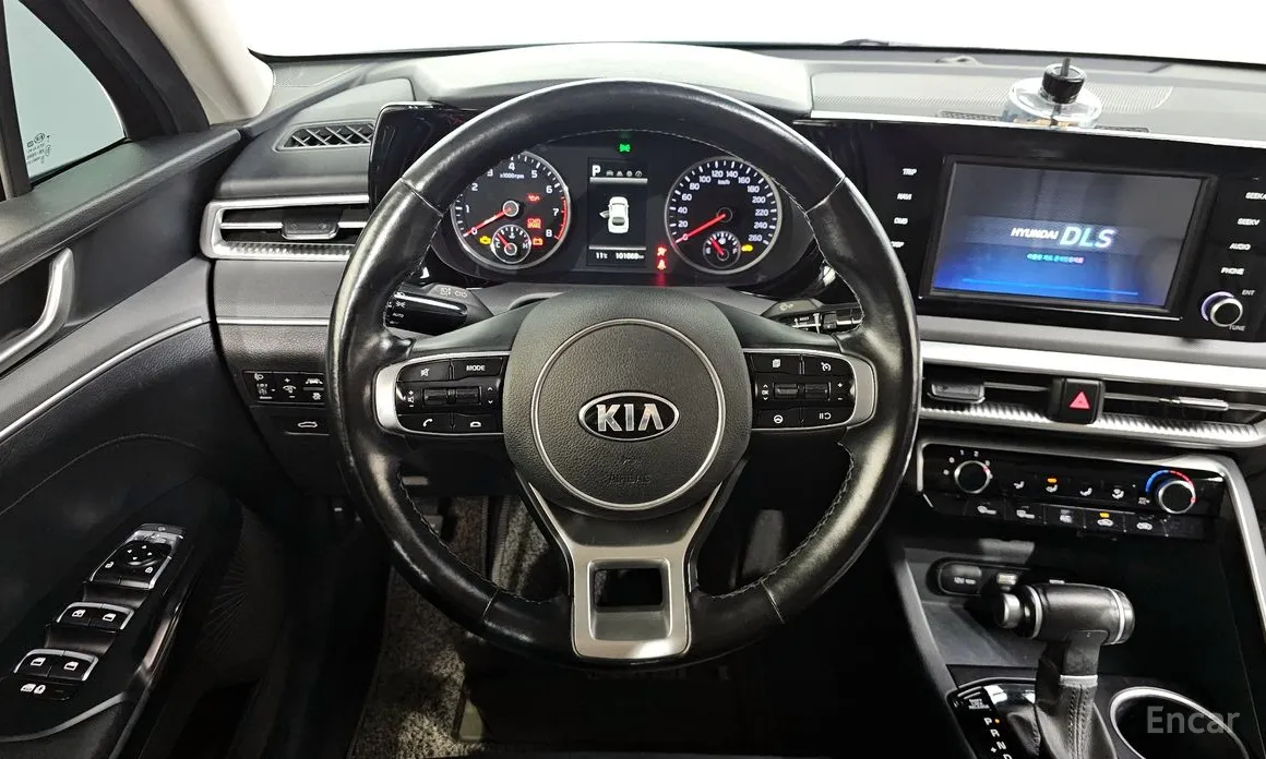 Фото 13 - Kia K5