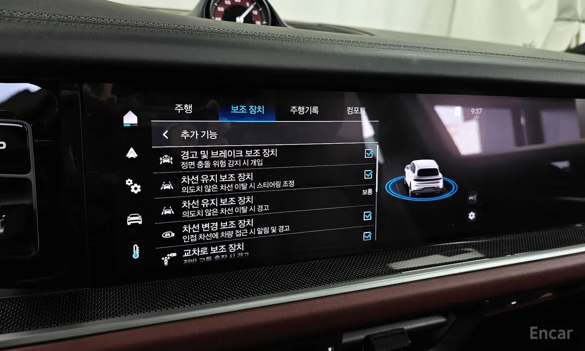 Фото 16 - Porsche Cayenne