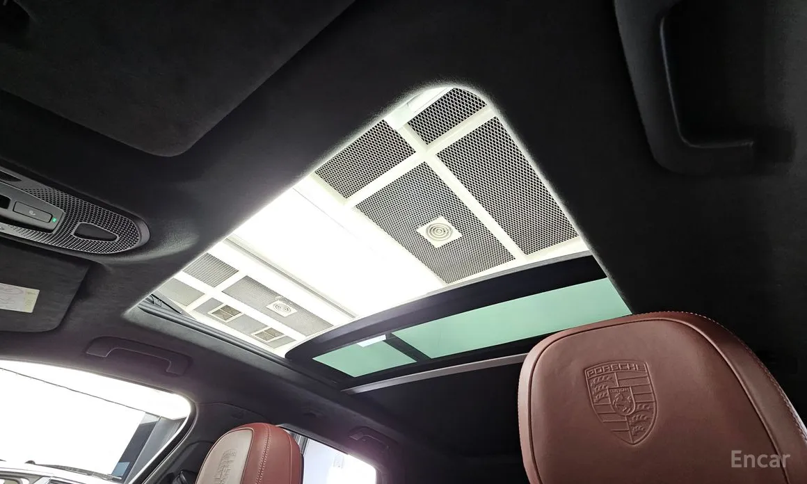 Фото 18 - Porsche Cayenne