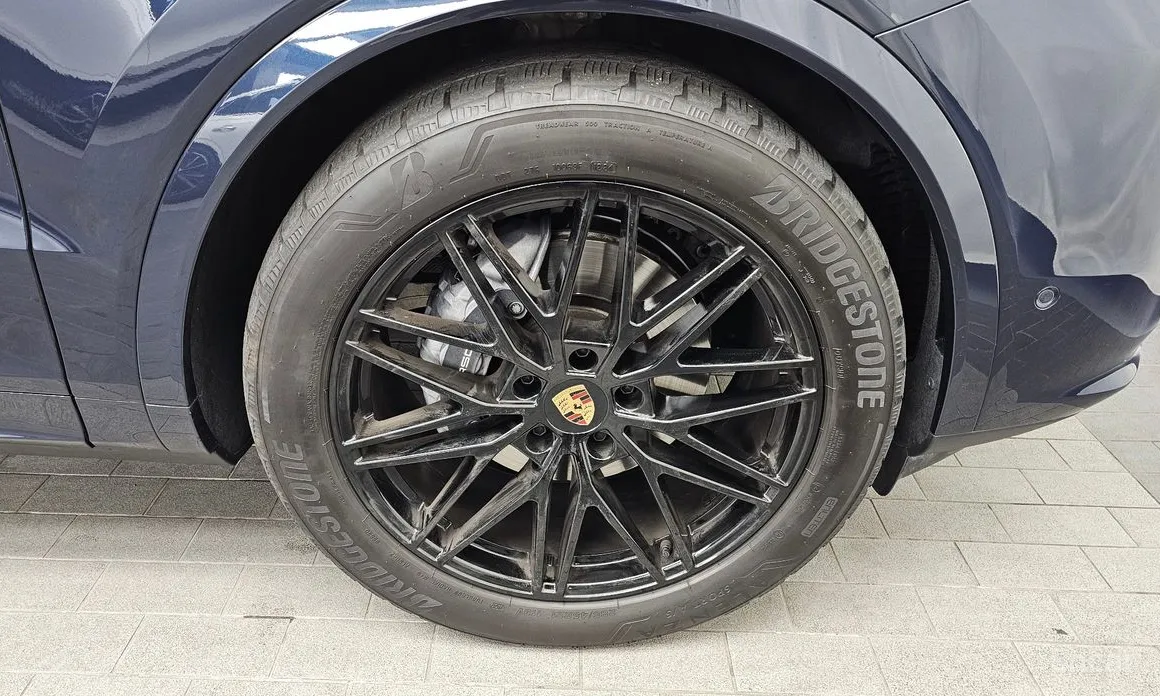 Фото 5 - Porsche Cayenne