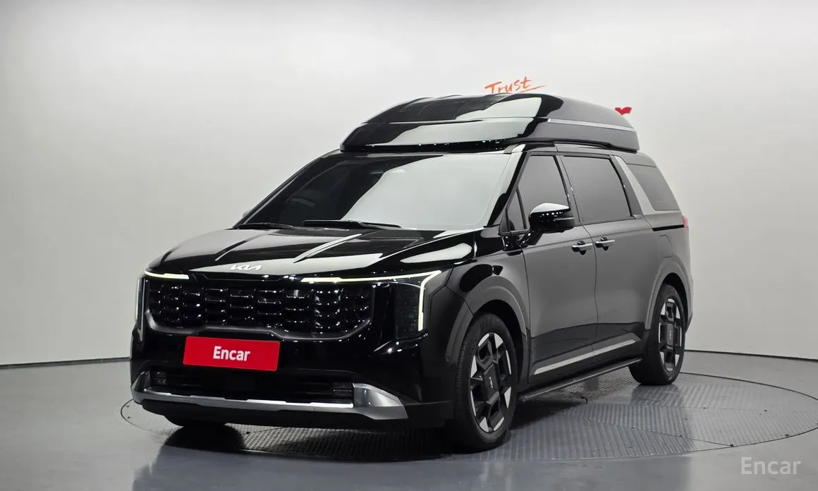 Фото 1 - Kia Carnival