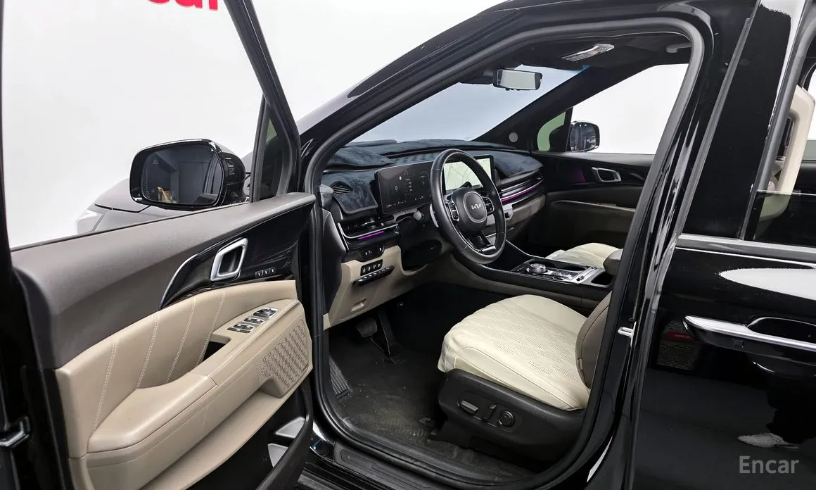 Фото 10 - Kia Carnival