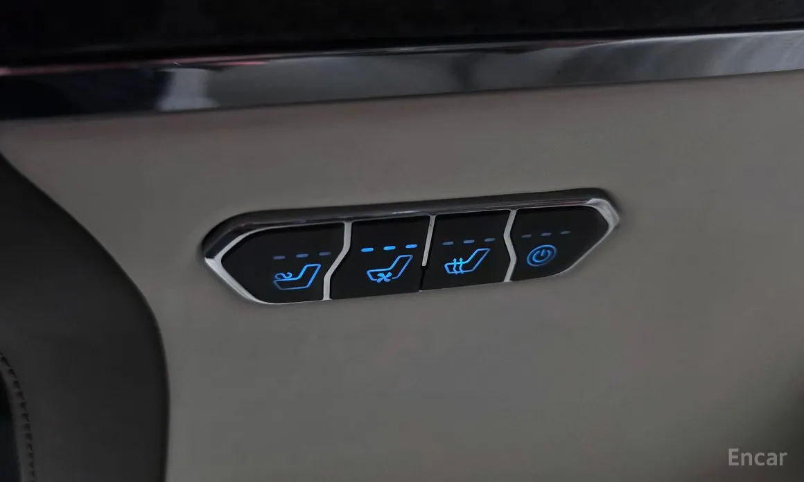 Фото 17 - Kia Carnival