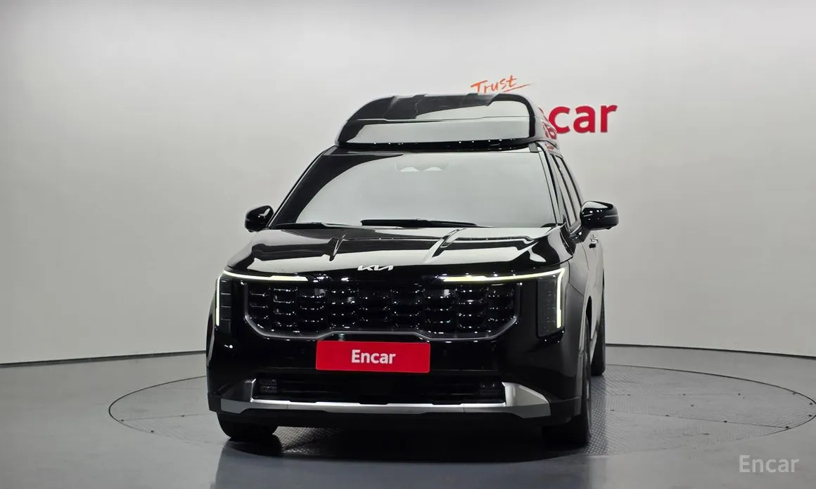 Фото 3 - Kia Carnival