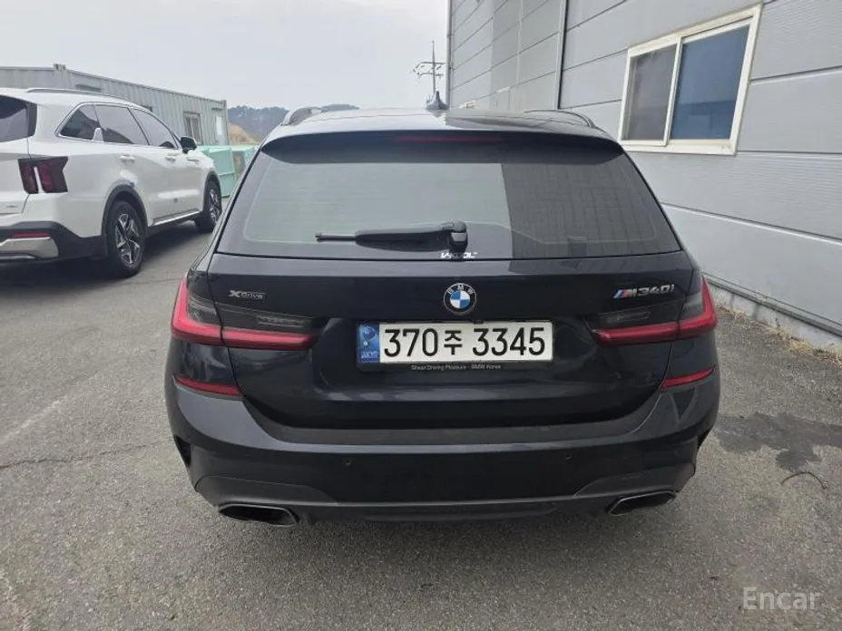 Фото 3 - BMW 3 Series