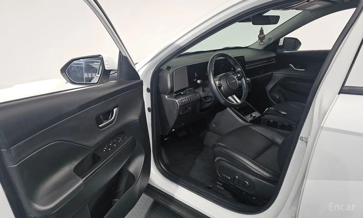 Фото 10 - Hyundai Kona