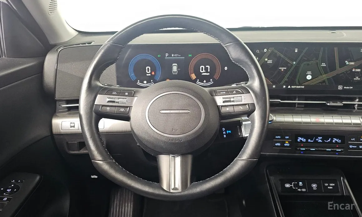 Фото 13 - Hyundai Kona