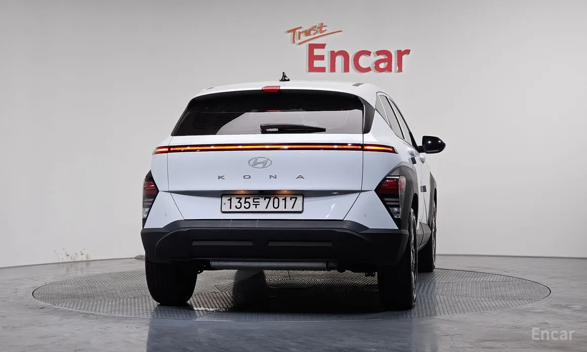 Фото 4 - Hyundai Kona