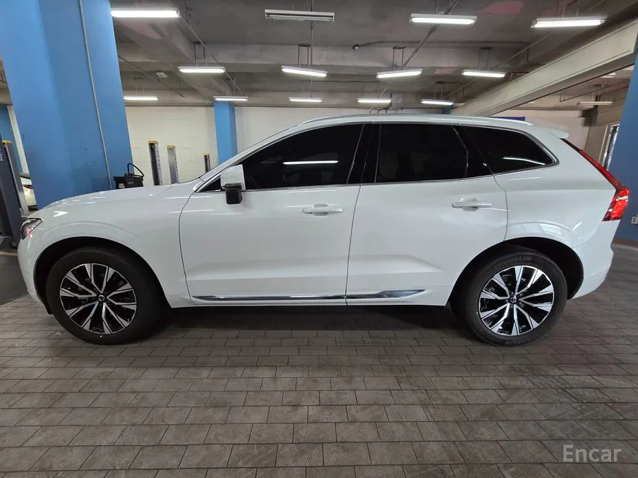 Фото 6 - Volvo XC60