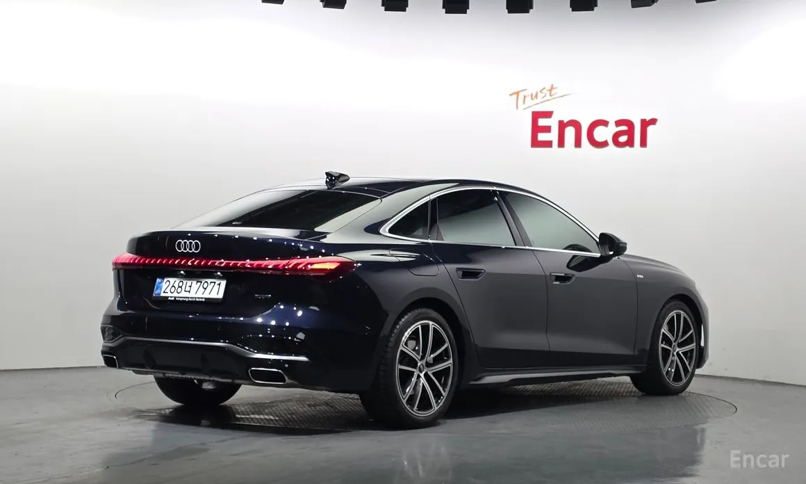 Фото 2 - Audi A5