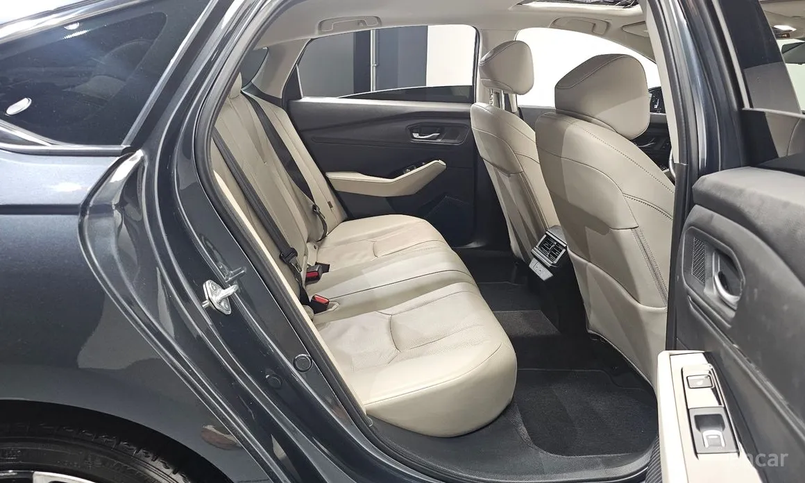 Фото 12 - Honda Accord