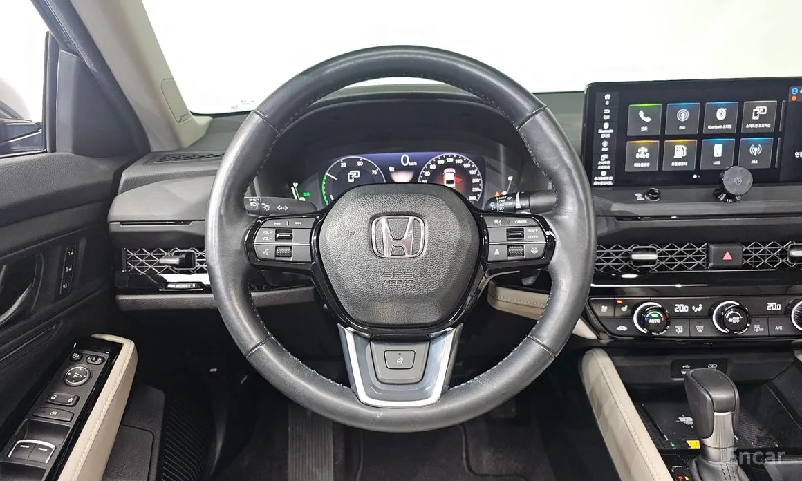 Фото 13 - Honda Accord