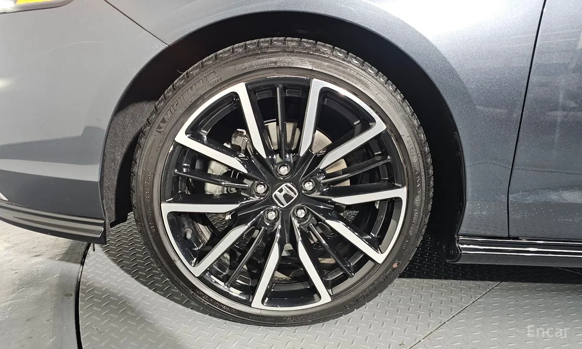 Фото 5 - Honda Accord